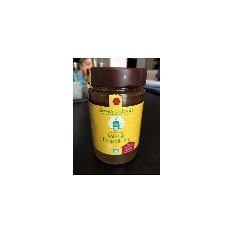 MIEL ET PROPOLIS MIEL ET PROPOLIS